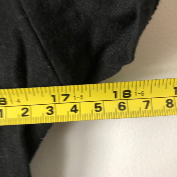 Maternity v-neck T-shirt super soft material Small - Picture 5 of 5